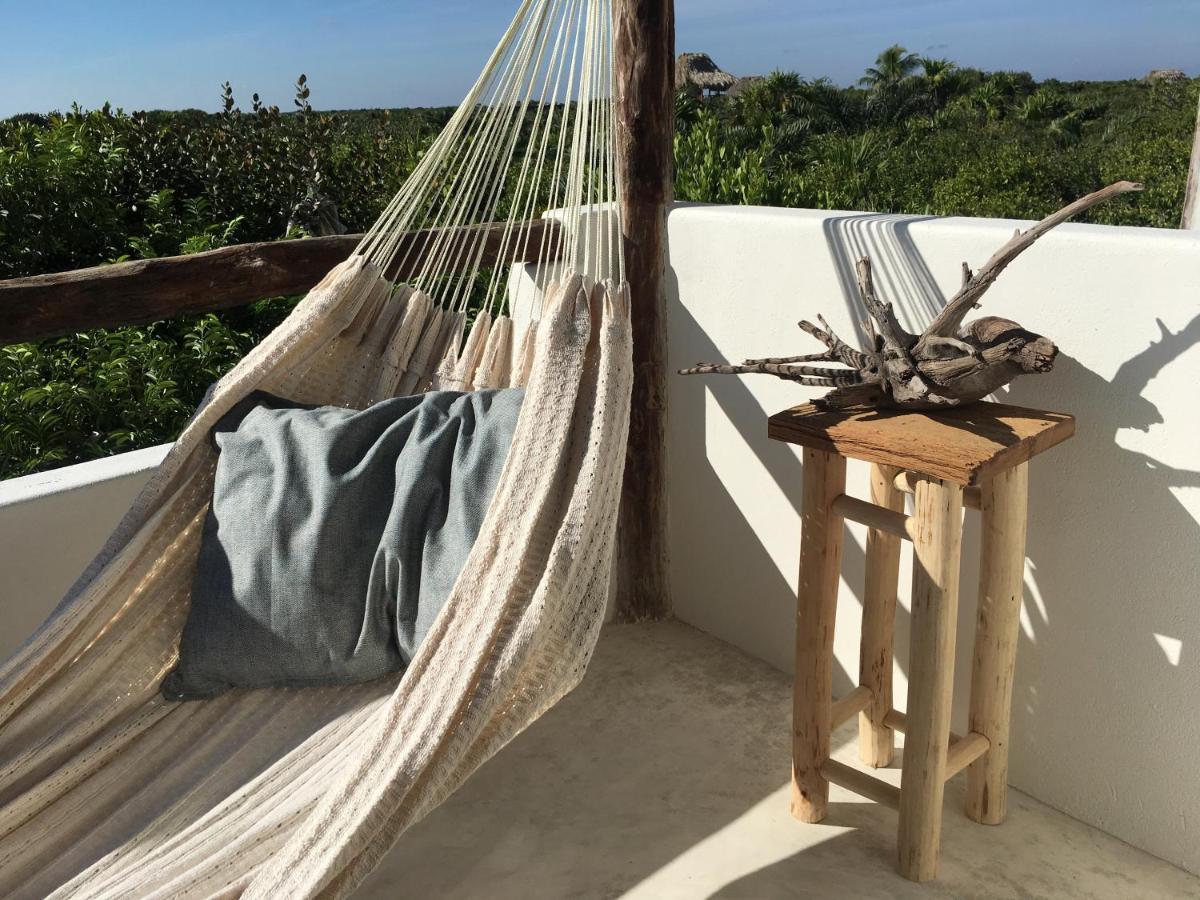 Lunarena Barefoot Hotel El Cuyo Exteriör bild