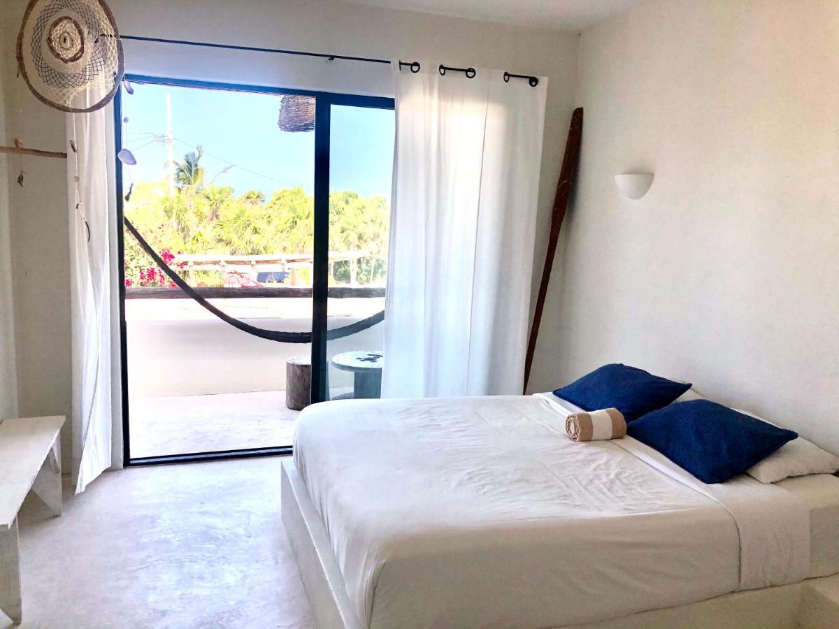 Lunarena Barefoot Hotel El Cuyo Exteriör bild