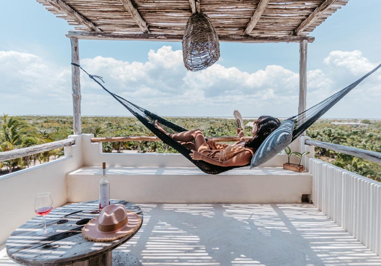 Lunarena Barefoot Hotel El Cuyo Exteriör bild