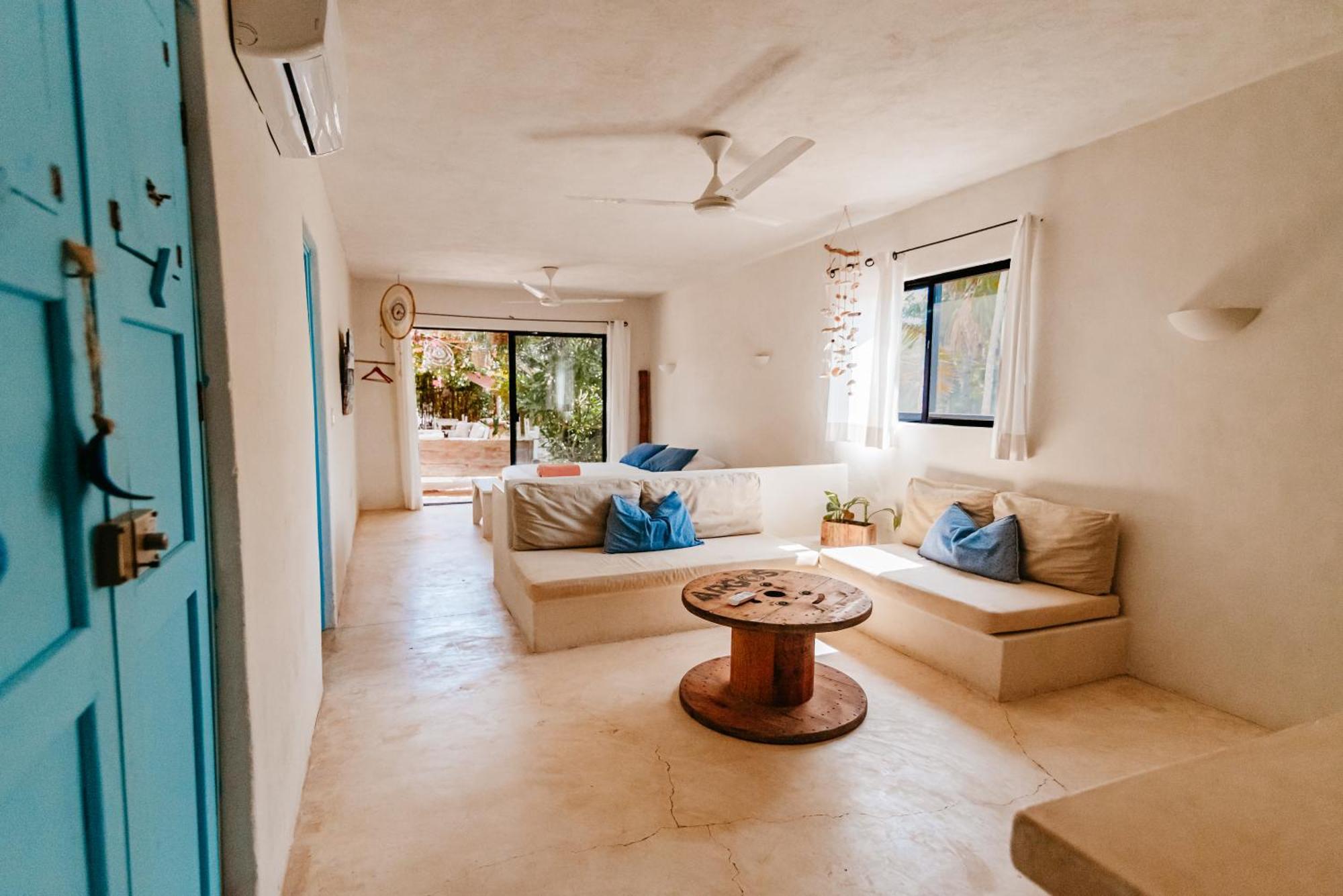 Lunarena Barefoot Hotel El Cuyo Exteriör bild